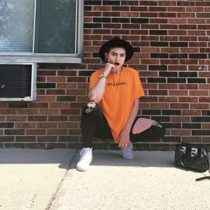 PARADISE T-shirt👽👽